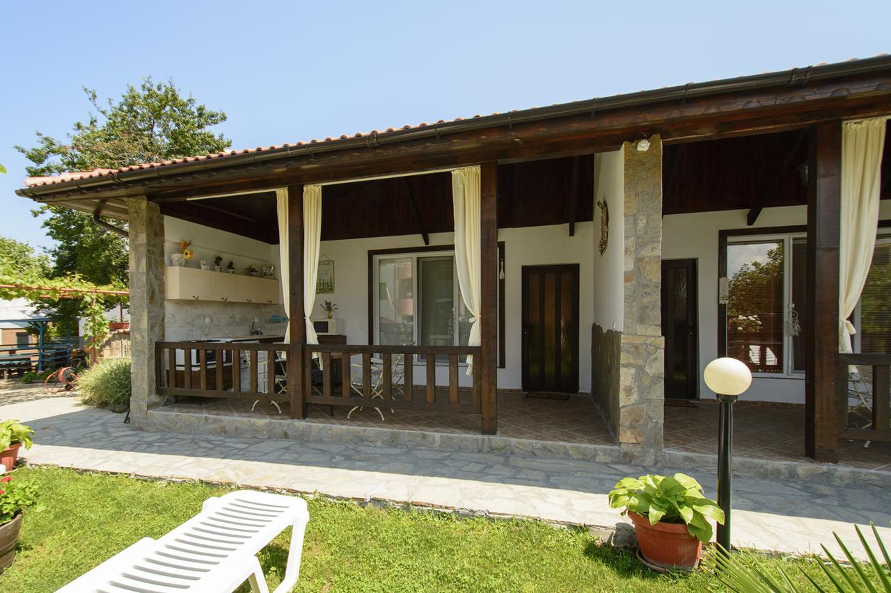 Villa Yanevi Lozenets Exterior photo